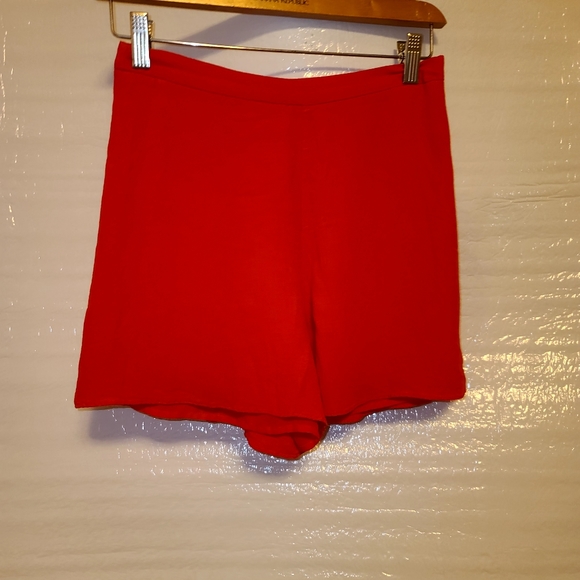 Aritzia Wilfred Emelyn Shorts Red High  Waisted Shorts - Picture 6 of 12